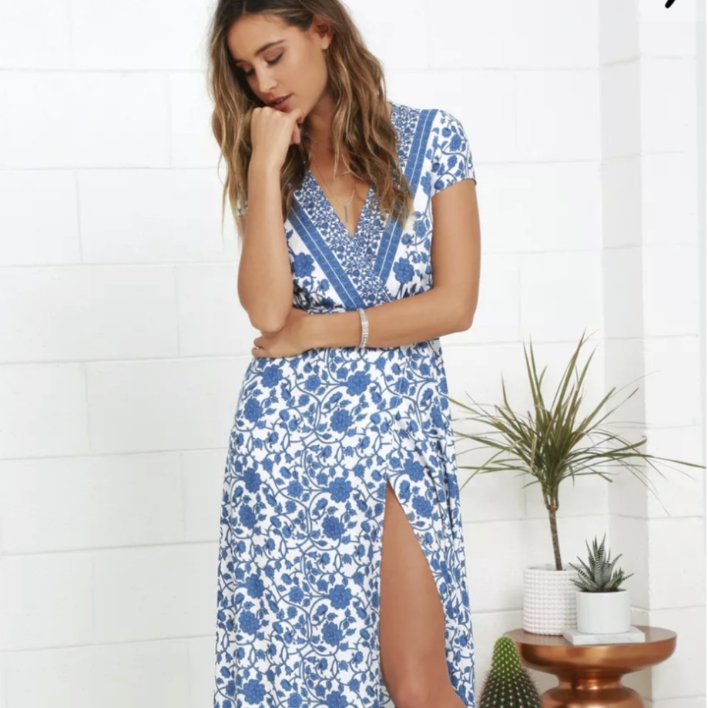 New With Tags Lulu Dress - XS